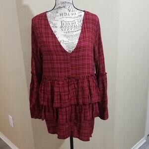 SUZANNE Betro top size medium‎